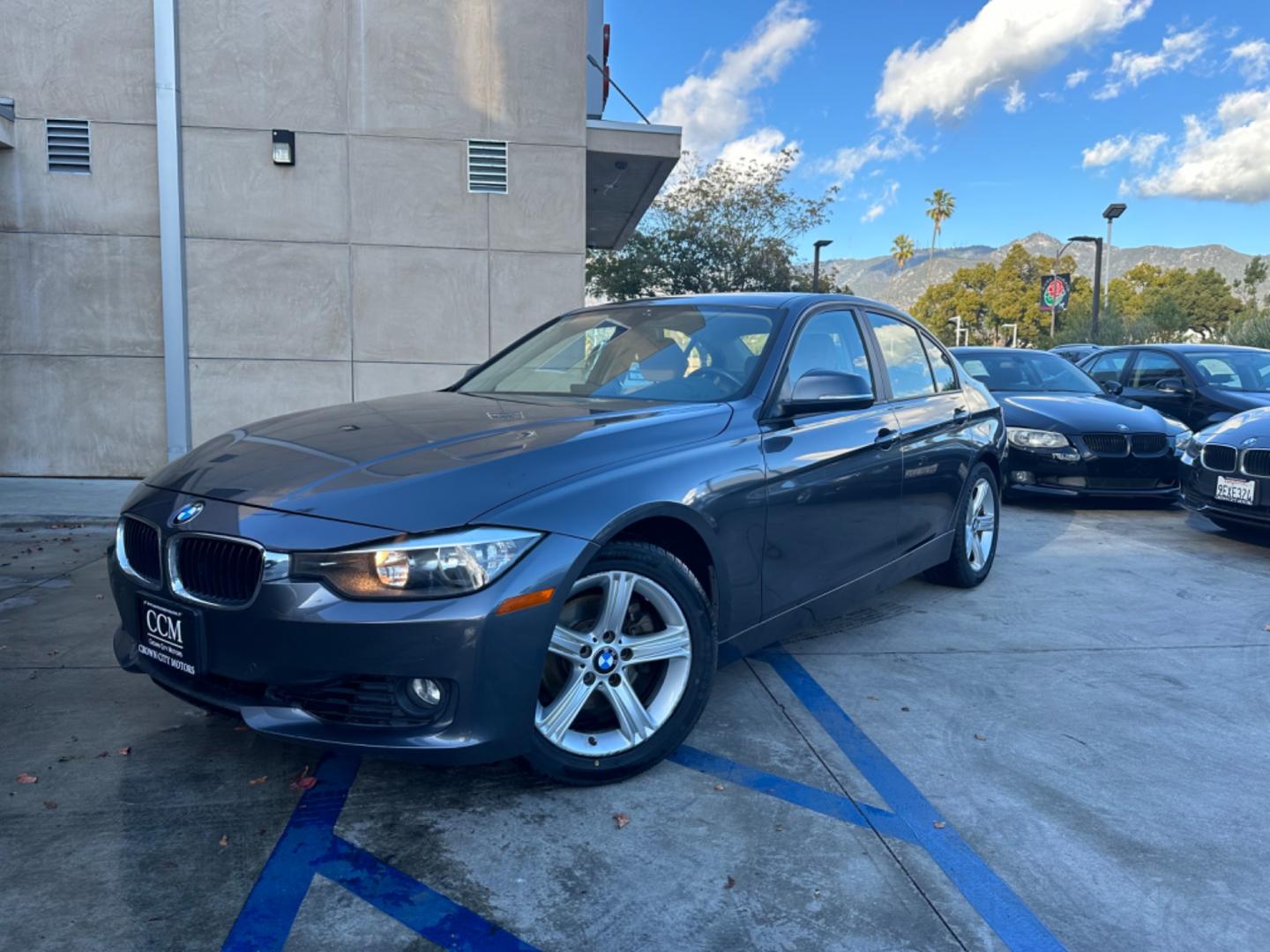 2013 Gray /Black BMW 3-Series (WBA3C1C56DF) with an 4 CYLINDER engine, Automatic transmission, located at 30 S. Berkeley Avenue, Pasadena, CA, 91107, (626) 248-7567, 34.145447, -118.109398 - Elevate Your Drive with the 2013 BMW 328i Sedan - A Gem with low Miles in Pasadena, CA Step into the world of luxury and performance with the 2013 BMW 328i Sedan, now available at our BHPH dealership in Pasadena, CA. With 86,665 miles on the odometer, this vehicle is a testament to BMW's enduring - Photo#0